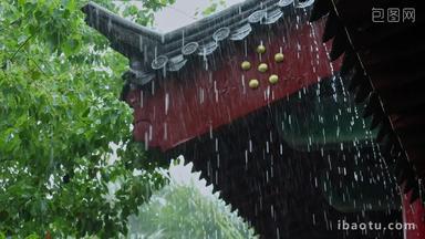 中式建筑雨天屋檐<strong>雨滴</strong>雨水雨景